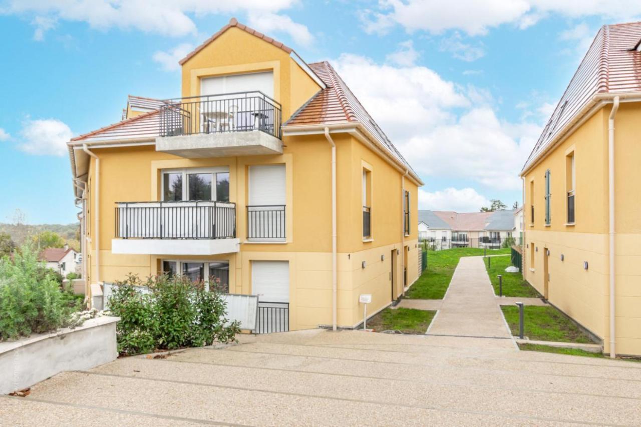 Le Panorama By Plaza Chalifert Exterior photo